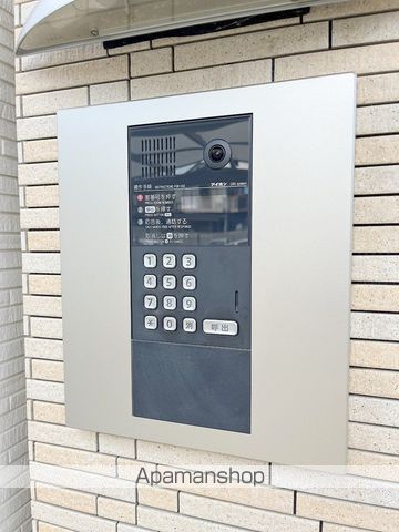 フジパレス堺大浜中町II番館の玄関写真