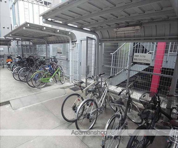 アクシルコート京都二条の外観写真