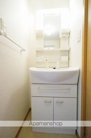 グリーンガーデンIの内装写真
