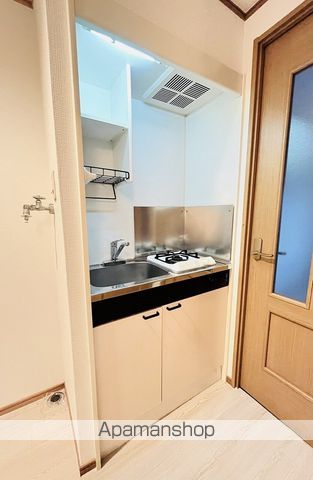 大阪市谷町線 千林大宮駅 徒歩4分 4階建 築28年の内装写真