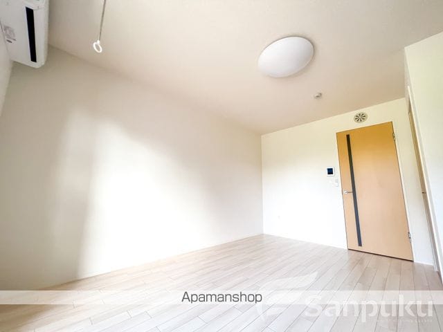 ユーロピュア 西山の内装写真