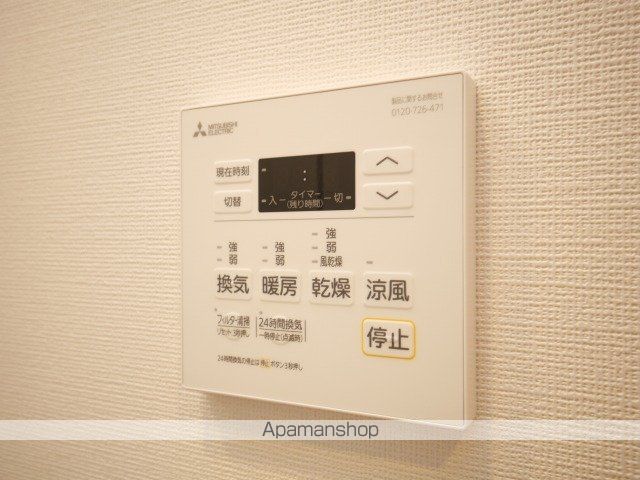 コンフォリア新大阪宮原Qの内装写真