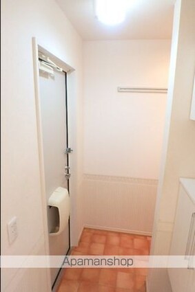 グランモア野神[2LDK/59.36m2]の玄関