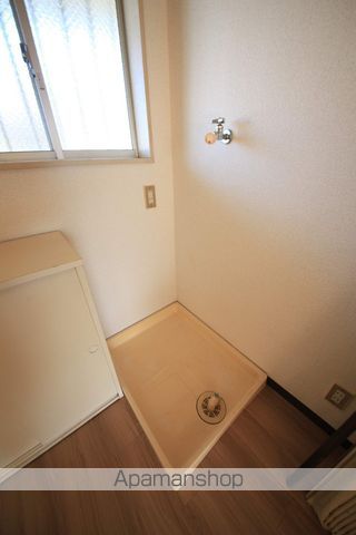 第2アベニュー八木の内装写真