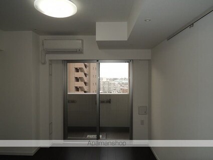 メインステージ板橋本町駅前Ⅱ[1K/26.46m2]のバルコニー