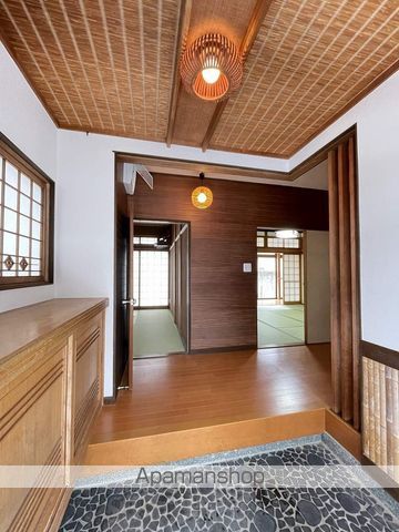 富山市長江2丁目2-26戸建の内装写真