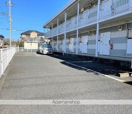 千葉県我孫子市南新木４丁目[1K/23.18m2]の駐車場