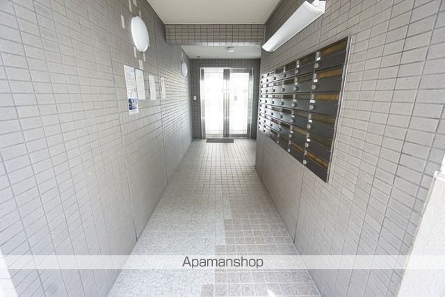 ヴィユーフルーヴIIの内装写真