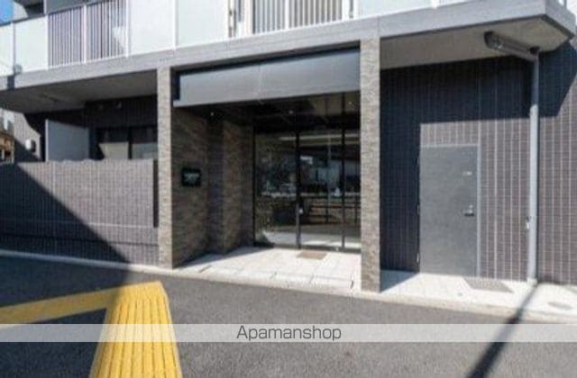 LA DOUCEUR大森山王の玄関写真