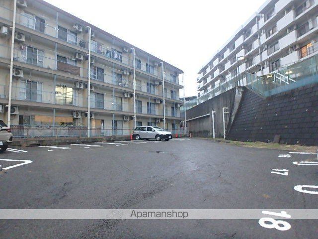 グリーンヒル藤が丘D棟の外観写真