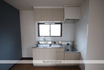 広島県広島市佐伯区皆賀４丁目[2LDK/54.9m2]のキッチン