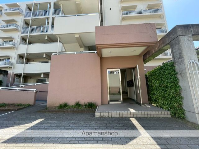 リバーサイド壱番街 5号棟の玄関写真
