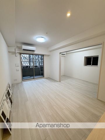 Draw上本町の内装写真