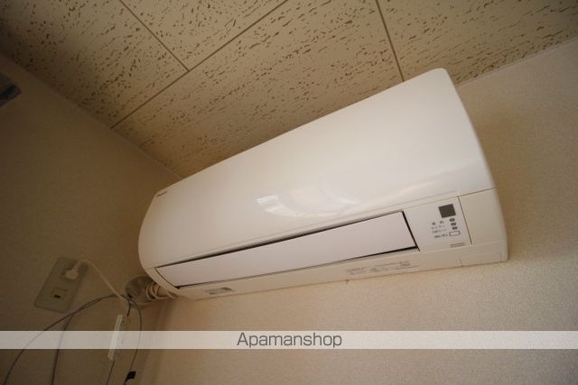 サリチェ・イマAの内装写真