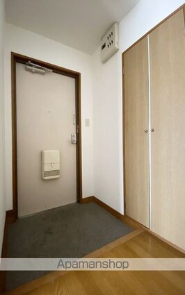 岡山県岡山市東区東平島[2DK/42.36m2]の玄関