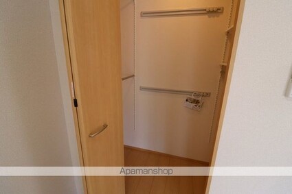 リサイア三春　Ａ[1LDK/29.62m2]の収納1