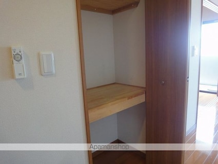 シャオリーコート[3LDK/70.28m2]の内装4