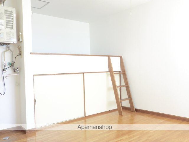East Village apartmentの内装写真