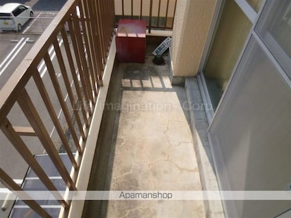 サンシャイン石山[2LDK/60m2]のバルコニー