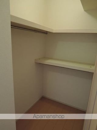 グランツーＳ[1LDK/47.08m2]の収納