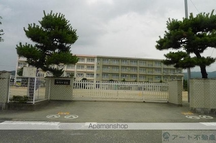 ＡＣＴＹ梅本Ⅰ[3LDK/76.5m2]の周辺1