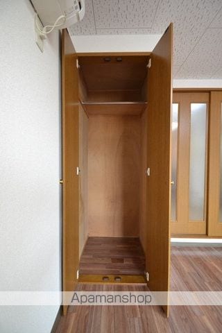 コスモクイーン鹿田の内装写真