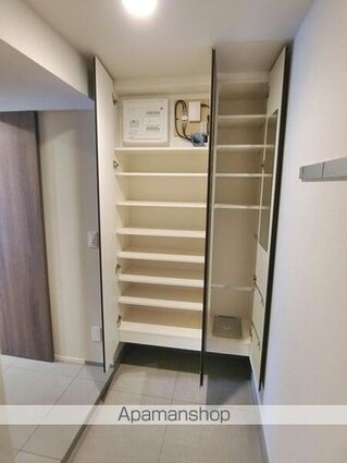 東京都豊島区南大塚１丁目[1LDK/35.93m2]の玄関