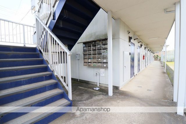 ドエル立川の玄関写真