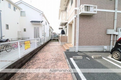 東京都武蔵村山市大南１丁目[1LDK/46.28m2]のエントランス