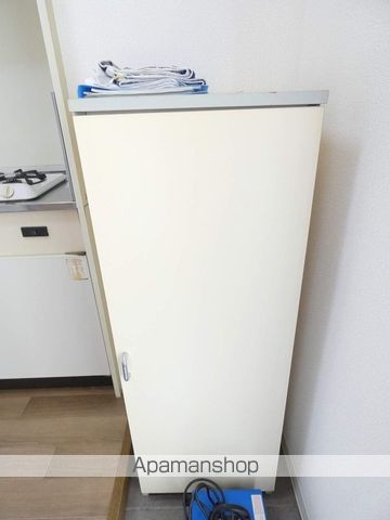 フラットサンパティークの内装写真