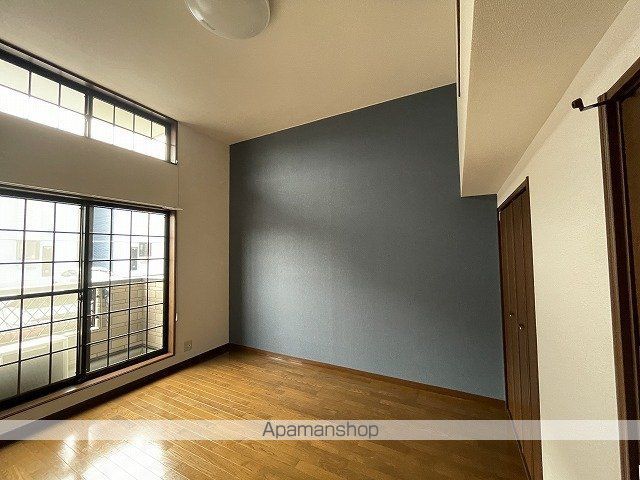 アヴァンセ富沢南伍番館の内装写真