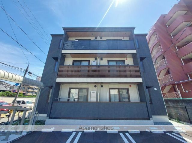 DーROOM南材木町の外観写真
