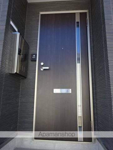 TRIANON.Kの玄関写真