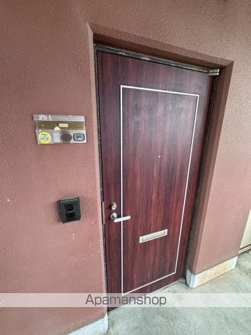 フェニックス殿岡の内装写真