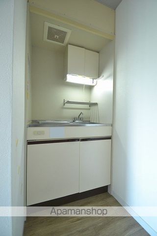 ヴィラ翠町の内装写真