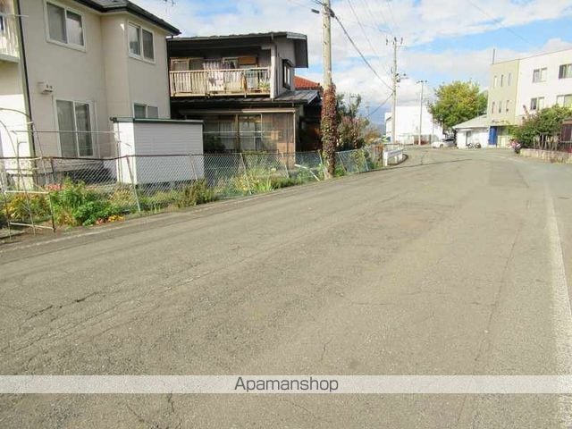 ラ・フルールA棟の周辺写真