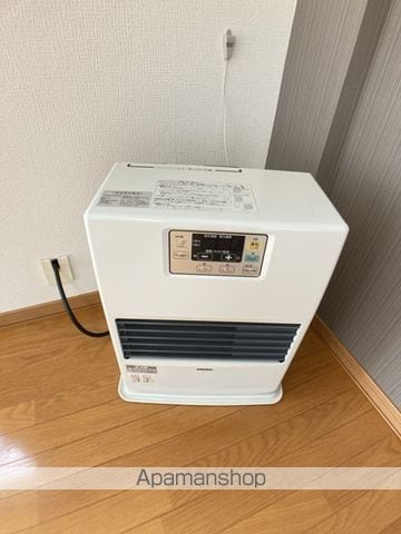 十三和マンションの内装写真
