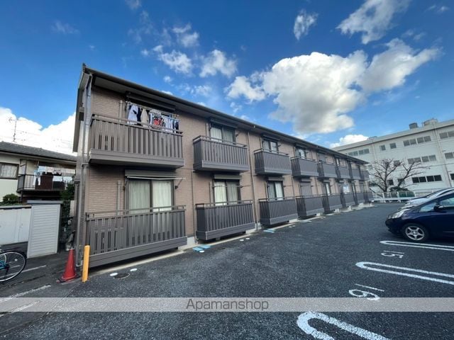 リビングタウン三橋の外観写真