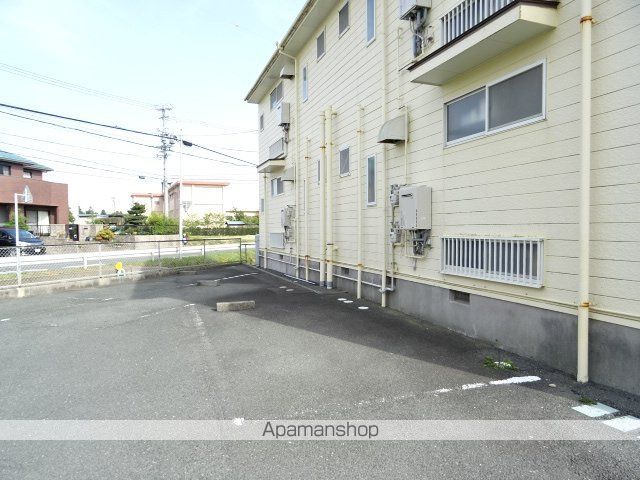 シオミサンハイツAの外観写真