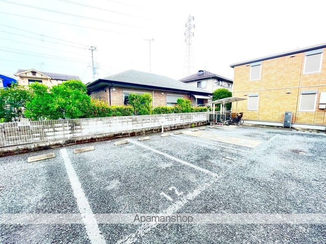 リッチンコート[2LDK/49.95m2]の駐車場3