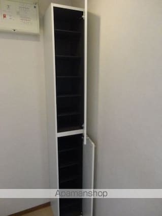グラシュー・１[1R/28.05m2]の玄関