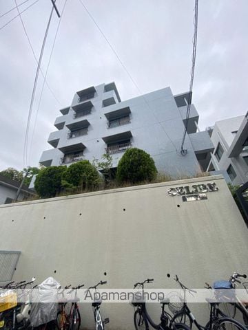 チェリベ輝国の外観写真