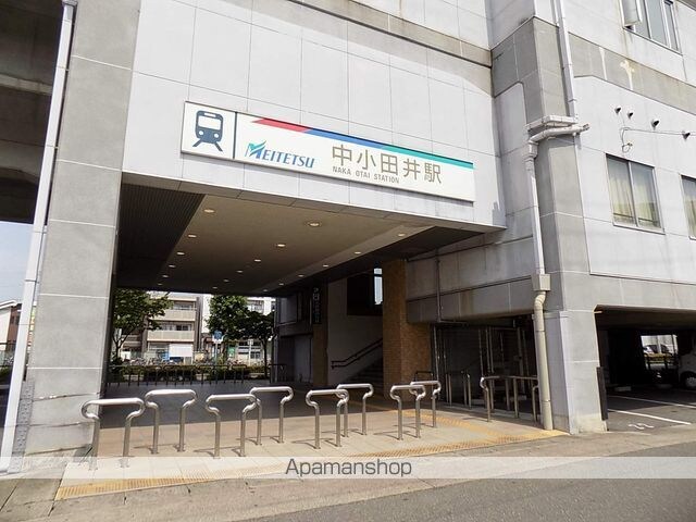 愛知県名古屋市西区中小田井５丁目[1K/23.17m2]の周辺3