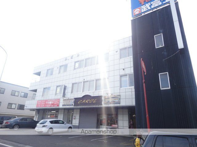操ビルの外観写真