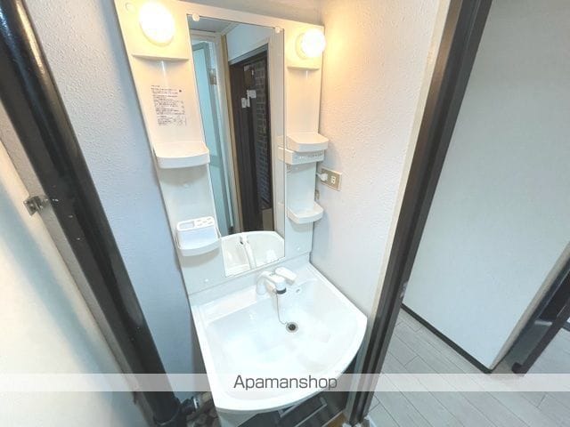 ヤマタケビルの内装写真