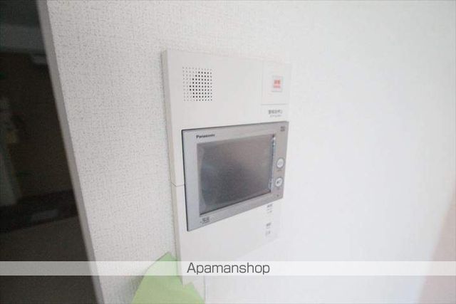 セレニテ江坂ルフレの内装写真
