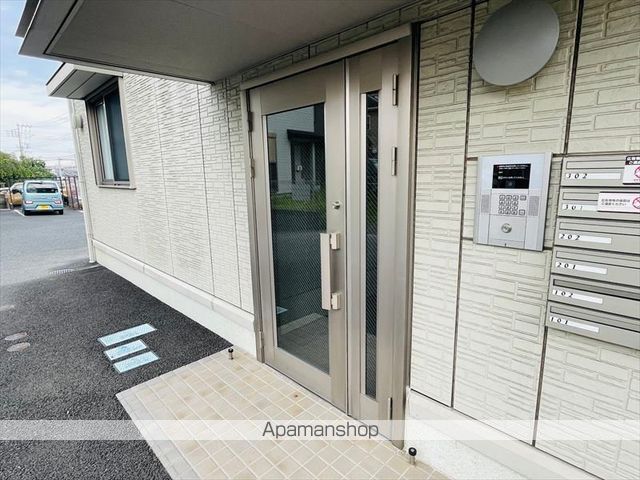 ブレンド下九沢の玄関写真