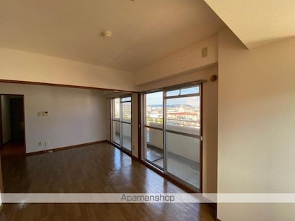 香川県高松市香西本町[2LDK/57.47m2]の内装2