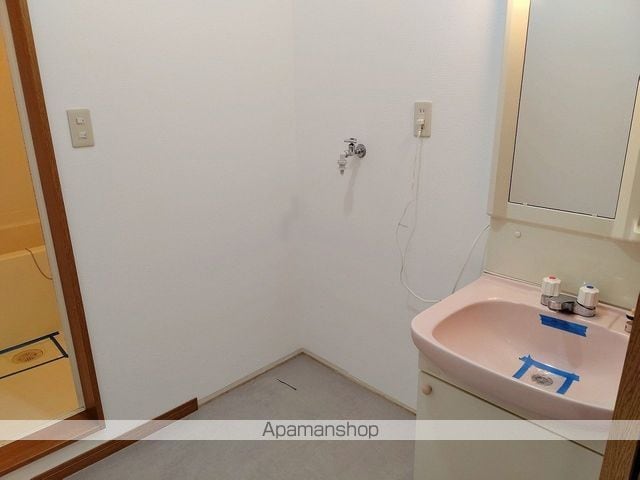 ハイウェイハイツの内装写真