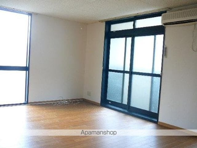メイプルIIの内装写真